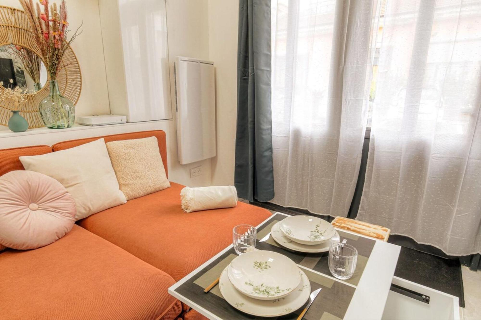 Apartamento Atypique Et Reposant Avec Parking Gratuit Villeurbanne Exterior foto